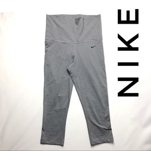 ❌SOLD❌ Nike Dri-Fit High Waisted or Fold-Over Capri Tight